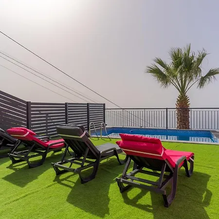 Rosa With Private Pool By Madeira