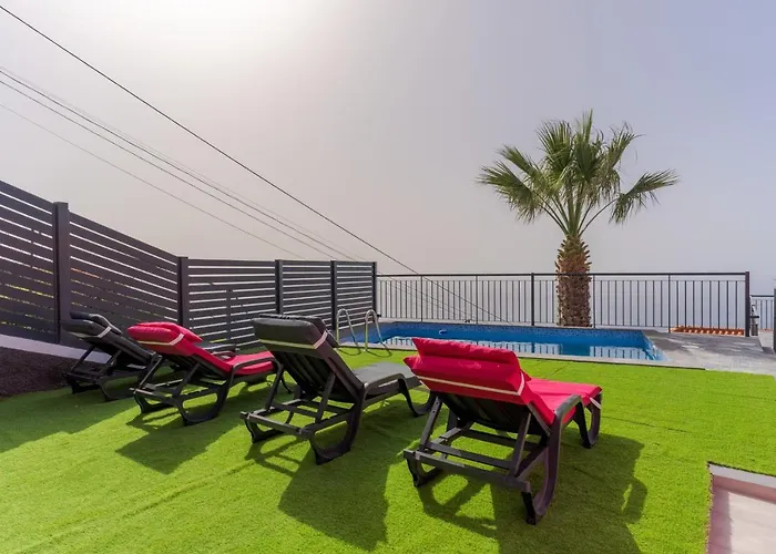 Rosa With Private Pool By Madeira