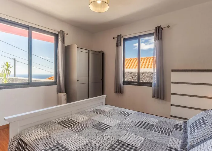 Rosa With Private Pool By Madeira Villa *