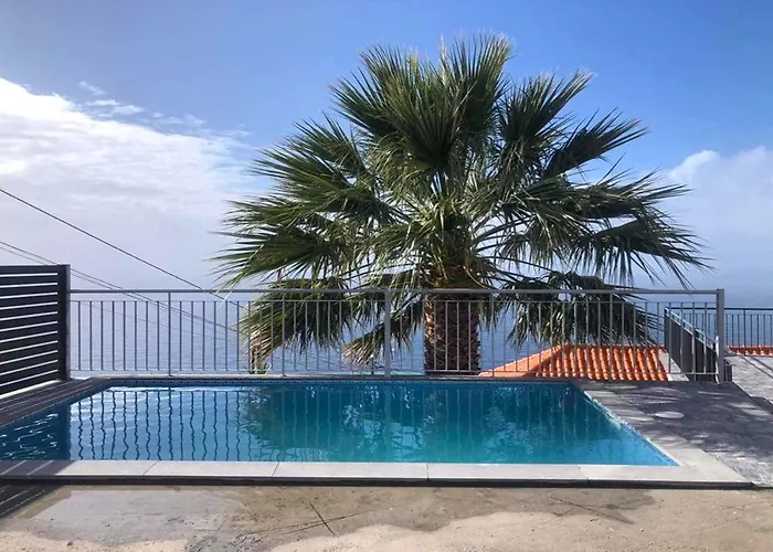 Rosa With Private Pool By Madeira Villa *