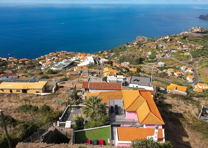 Rosa With Private Pool By Madeira *