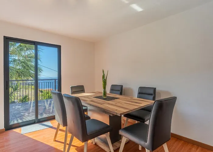 Villa Rosa With Private Pool By Madeira *