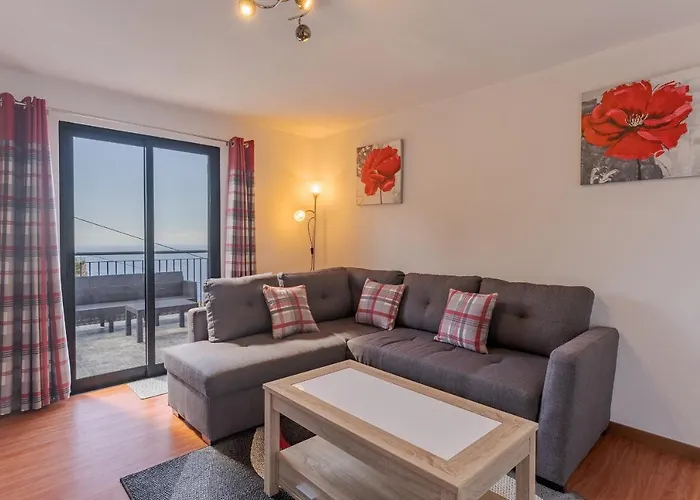 Rosa With Private Pool By Madeira