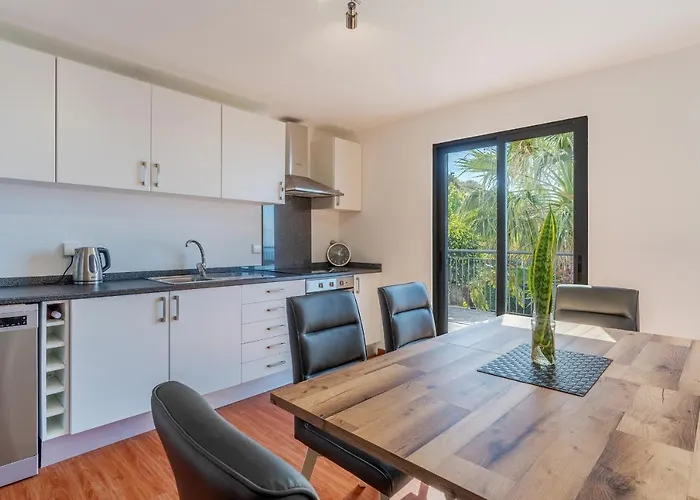 Villa Rosa With Private Pool By Madeira *